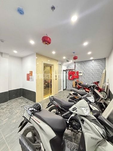 Đầu Phố Bạch Mai-DT52m2/MT5.2m/5Tầng-Thang Máy-12Phòng Kh Kín-Hơn 13Tỷ
