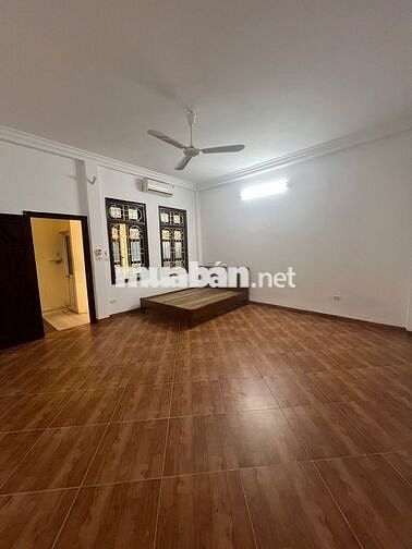 Cho thuê căn hộ ngõ phố hoa lư Hai bà trưng