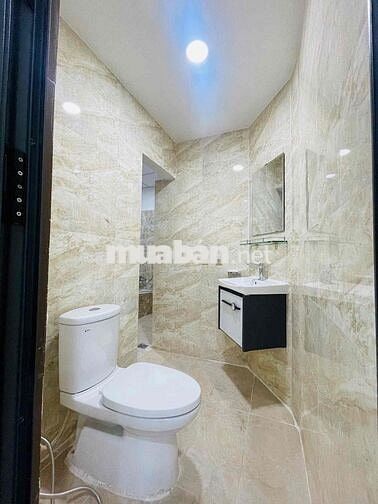 Nhà 1 trệt 2 lầu 63,1m2 trung tâm Phú Nhuận 119tr/m2 còn thương lượng