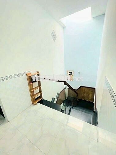 NHÀ HXH TRUNG MỸ TÂY 6,NGANG 5,2M,SÁTNGUYỄN ẢNH THỦ,TRUNG CHÁNH,HM