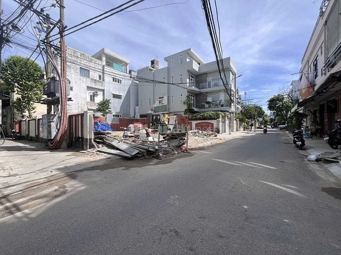 BÁN LÔ ĐẤT 2 MẶT TIỀN ĐƯỜNG THANH LONG - DIỆN TÍCH LỚN