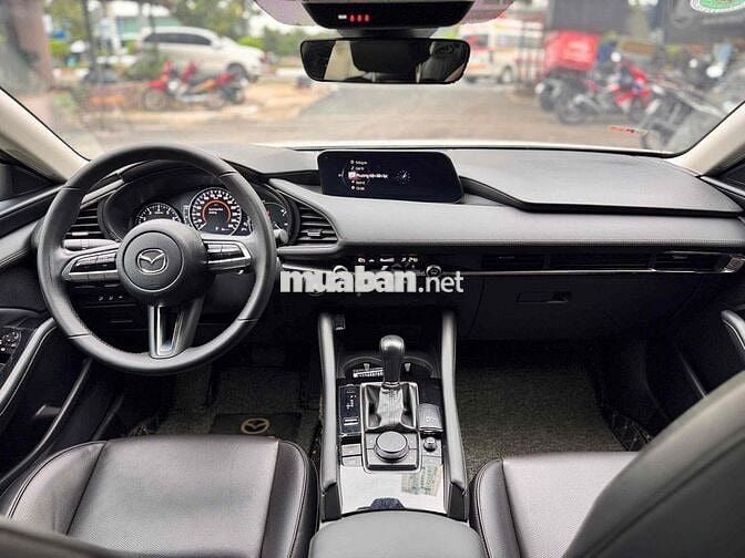 Mazda 3 2022 1.5L Luxury - 23000 km, 1 chủ xe đẹp