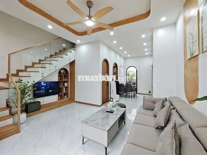 Bán nhà 3tầng trung tâm thành phố Đà Nẵng đường đống đa