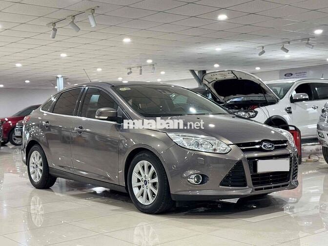 Ford Focus 2015 Titanium 2.0 AT - 76000 km