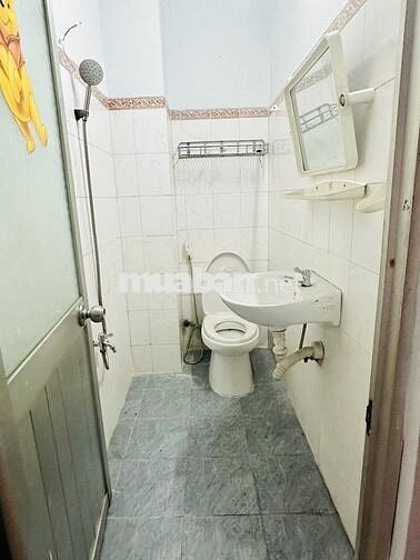 Thuê Nguyên Căn nhà 3 tầng 80/37A Huỳnh Văn Nghệ p15