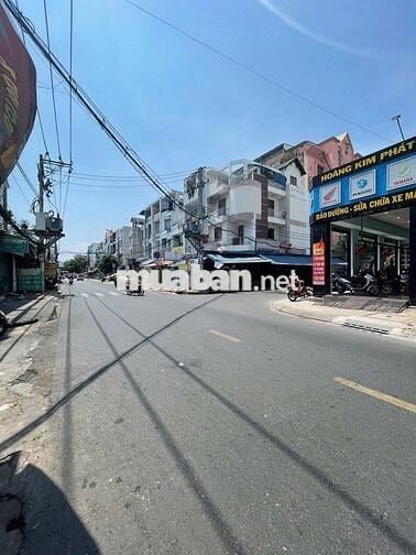 Cho thuê mbkd góc 2 mặt tiền đường Lý chiêu hoàng tổng dtsd 150m2