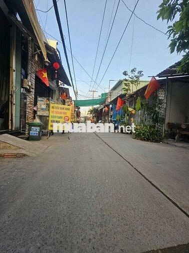 Bán gấp trong tháng Nhà C4 HXH Đ, Số 4 BHHB BÌNH TÂN