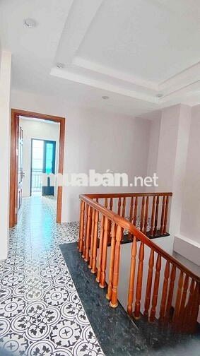 Bán nhà gần #Quận_uỷ_BTL -Mặt ngõ thông - Ô tô sát nhà