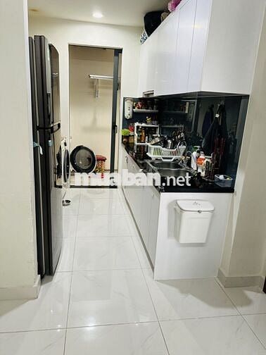 Cho thuê green river căn 3 phòng ngủ 2wc 12tr có 1 số nội thất, 1-10 ở