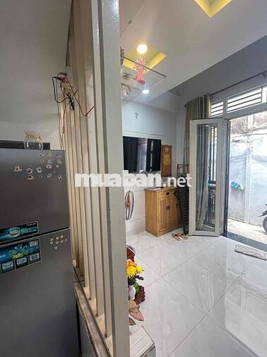 Cần cho Thuê nhà nguyên căn Quận 4