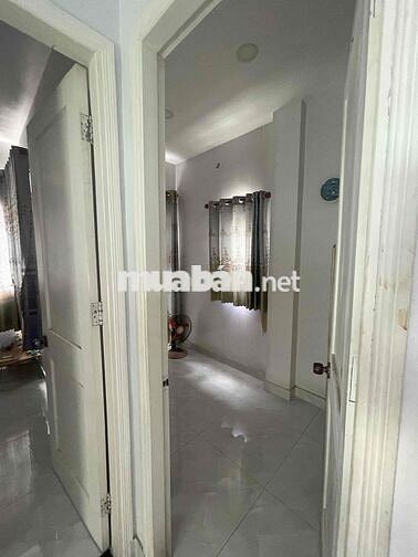 Cần cho Thuê nhà nguyên căn Quận 4