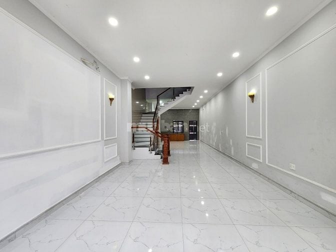 Bán nhà mặt tiền (5x20) khu ao sen Tên Lửa đường số 1B. Giá 13ty2 TL
