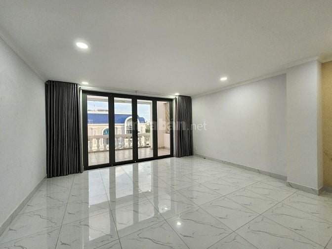 Bán nhà mặt tiền (5x20) khu ao sen Tên Lửa đường số 1B. Giá 13ty2 TL