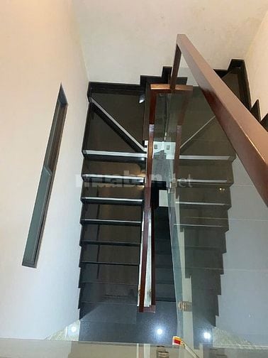 Bán nhà Nguyễn Văn Quá quận 12 - đường nhựa 6m thông - 4mX15m - 5 tỷ 2