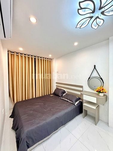 Nhà đẹp long lanh ngõ 176 Trương Định, giá 5.8 tỷ, 22m2x5T, ở luôn, ẢN