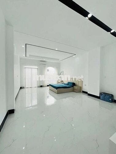 CHO THUÊ NHÀ 2 LẦU KDC HƯNG PHÚ MỚI ĐẸP FULL NỘI THẤT GIÁ 15TR/THÁNG