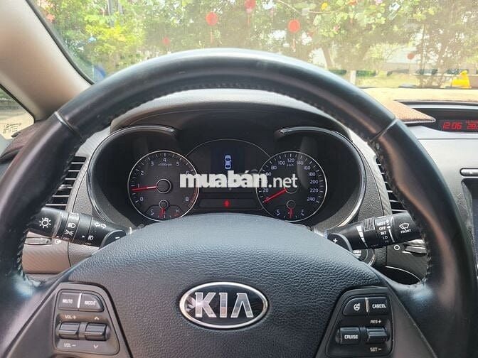 Kia K3 2014 2.0 AT - 70000 km