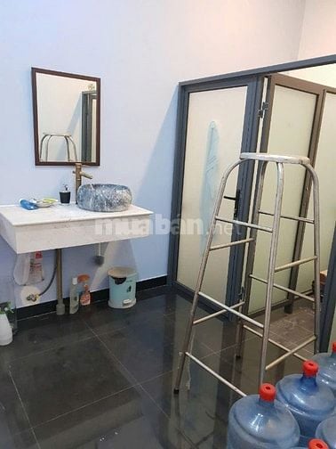 Cho thuê nhà mặt bằng Kinh Doanh 72m2, Đường Hoàng Cầm,Thủ Đức