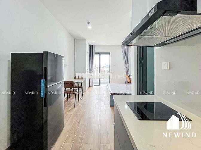 Khai Trương Studio Ban Công Xa Bếp Nội Thất Cao Cấp Gần Lotte RMIT