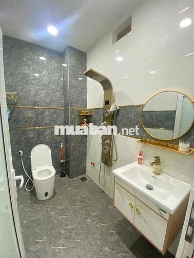 EM CHỦ- HẺM 6M TÂN SƠN NHÌ FULL NT 4x18M ĐÚC 3,5 TẤM 4PN 5WC CHỈ 22TR