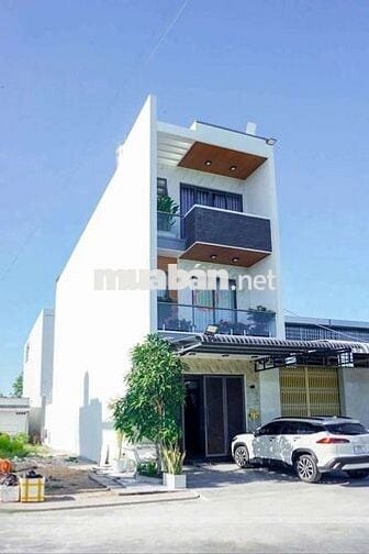 NHÀ 2 LẦU SÂN THƯỢNG - KDC HỒNG LOAN