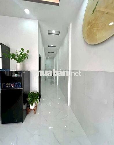 Bán nhà cấp 4 sổ hồng riêng, dt 100m2, gần chợ Vĩnh Lộc A giá 760triệu