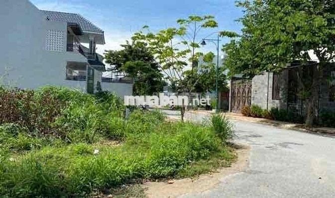 Chính chủ cần bán lô đất KDC Vp1. 6,2x20 full thổ giá 5ty5