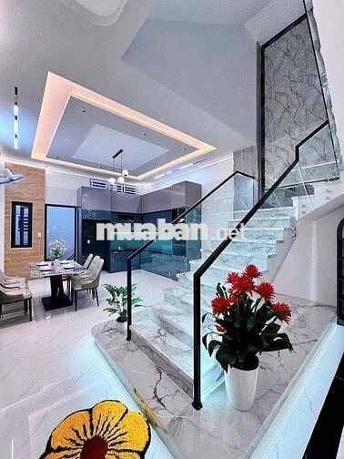 nhà 2 lầu mới hướng Đông Nam khu Văn Hoá Tây Đô, Cái Răng - 6 tỷ 100tr