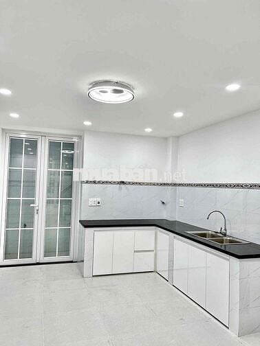 🍀Nhà góc 2 MT Tỉnh lộ 10. Gần Tên Lửa. BTân