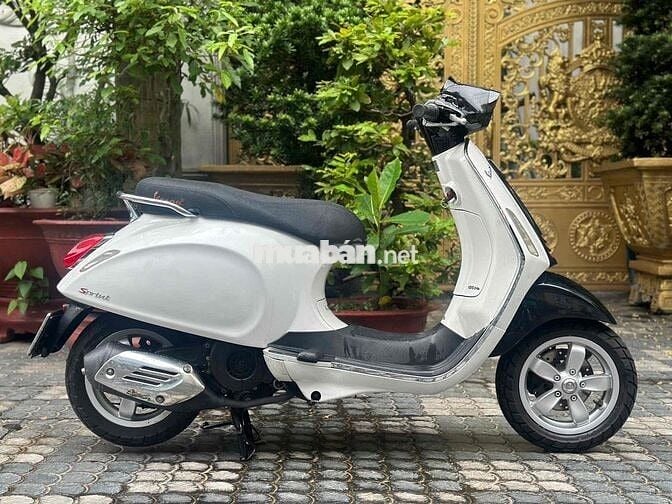 Vespa đèn vuông đời 2014 bstp chính chủ