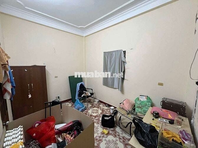 Cho thuê nhà 4 tầng mặt ngõ đường Lĩnh Nam
