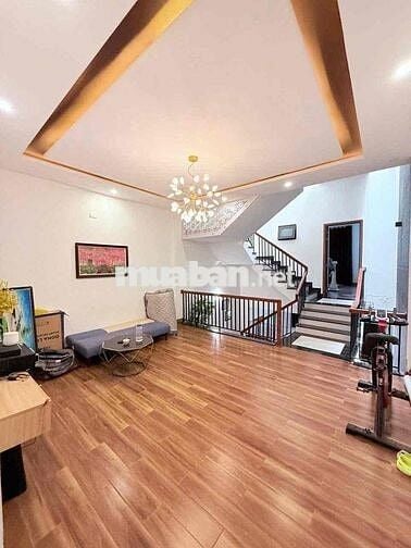 Bán nhà vip mới Hướng Đông nam //  29/3 Hoà xuân