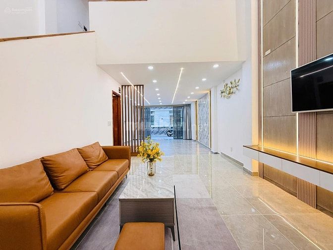 Kẹt tiền bán gấp nhà đẹp 5PN 6WC Quang Trung Gò Vấp, giá chỉ 4,2 tỷ