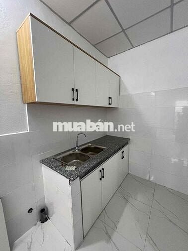 CHO THUÊ - NHÀ 2PN 2WC - ĐẦY ĐỦ NỘI THẤT - GẦN NGÃ 4 HÀNG XANH - 9TRXX