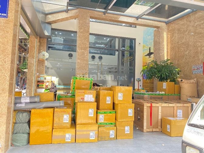 CẦN TUYỂN CÔNG NHÂN THỜI VỤ TẠP VỤ, BẢO VỆ, KHO, TRỰC QUẦY