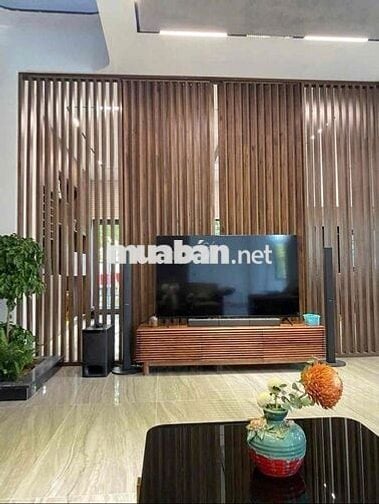 Bán nhà Hoà xuân Lô Góc Gần chợ
