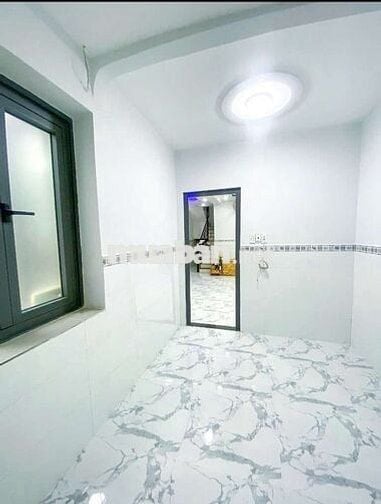 NHÀ GIÁ RẺ - CMT8 -Q3 - 50 M2 - 1 trệt ,1lầu - 3PN -2WC.. GIÁ 5 TỶ. TL