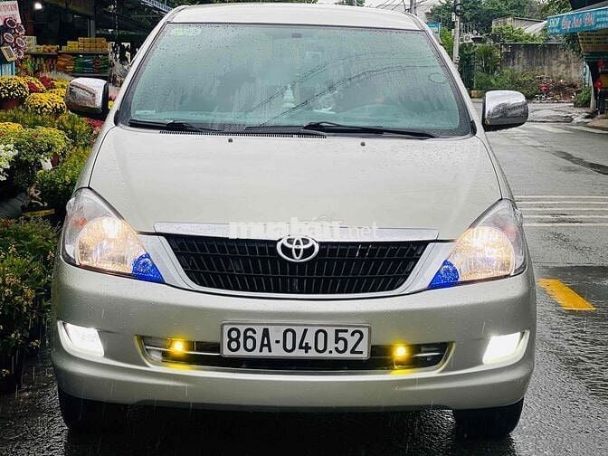 Toyota Innova 2006 G - 170000 km