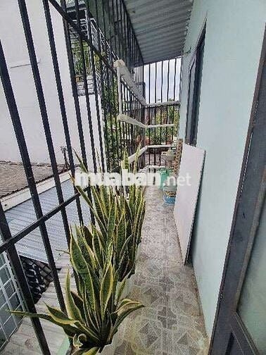 Bán nhà Tân Bình, 3 tầng 3pn Ni Sư Huỳnh Liên giá 2,45Tỷ bớt lộc