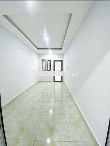 NHÀ GIÁ RẺ - CMT8 -Q3 - 50 M2 - 1 trệt ,1lầu - 3PN -2WC.. GIÁ 5 TỶ. TL