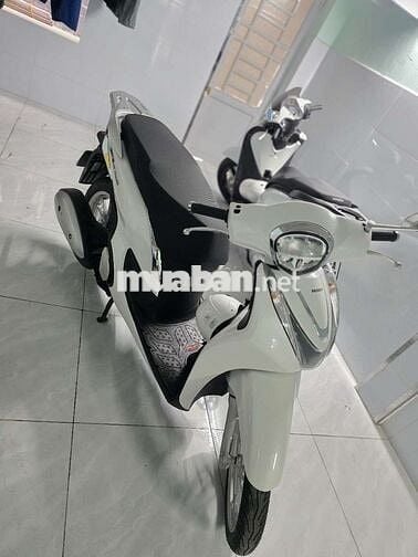 Sh mode 125cc thắng CBS màu trắng 2025 odo 450km