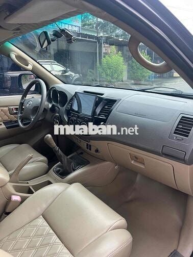 Toyota Fortuner 2009 2.5G - 150000 km