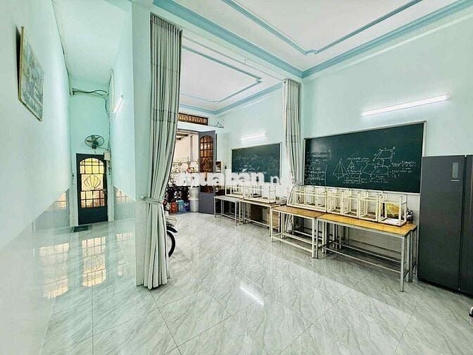 Bán Nhà Mặt Tiền, Lý Thánh Tông, Tân Phú, 5M X 20M, 3 Tầng, Chỉ 9.1 TỶ