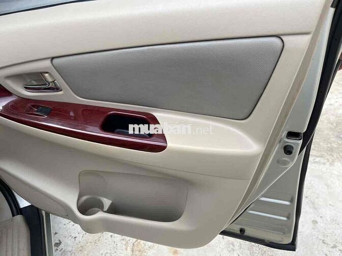 Toyota Innova 2006 G - 170000 km