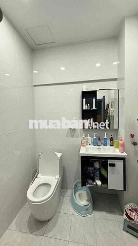 GẦN BẾN XE MIỀN TÂY🔥🚀 DT: 86M2 ( 4 X 22 ) 2 TẦNG - 4PN - HẺM 8M THÔNG