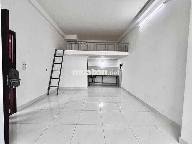 Một con hàng cực rộng cho ae HUB, UTE cách chưa đến 2km