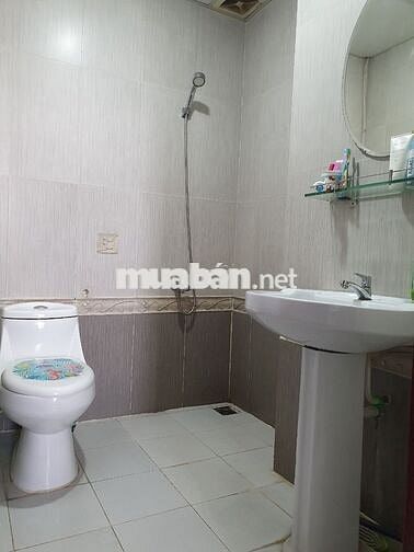 BÁN chung cư Sacomreal 584 LŨY BÁN BÍCH, 2 PHÒNG 80M2 GIÁ 3.18 TỈ