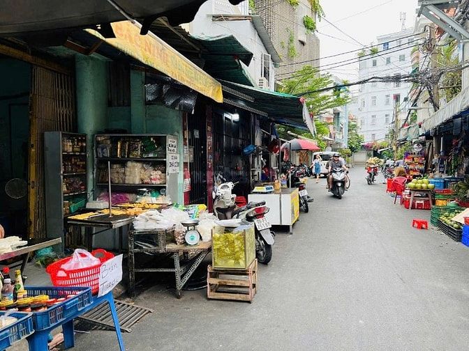 Bán nhà ngay chợ Hoàng Hoa Thám phường 13 quận Tân Bình. 