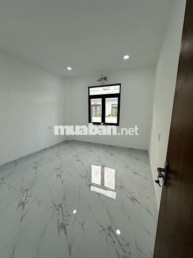 7Tỷ 100 Thương Lượng. Đường 6 mét. Nhà 4 Tầng 6PN .5VS .Diện tích 62m2
