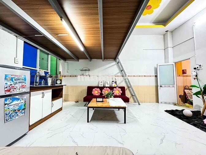 Duplex rộng có tới 3 chỗ ngủ - Full nội thất - Gần VHU
